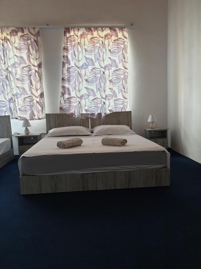 Guest house Barlin Grill&camping